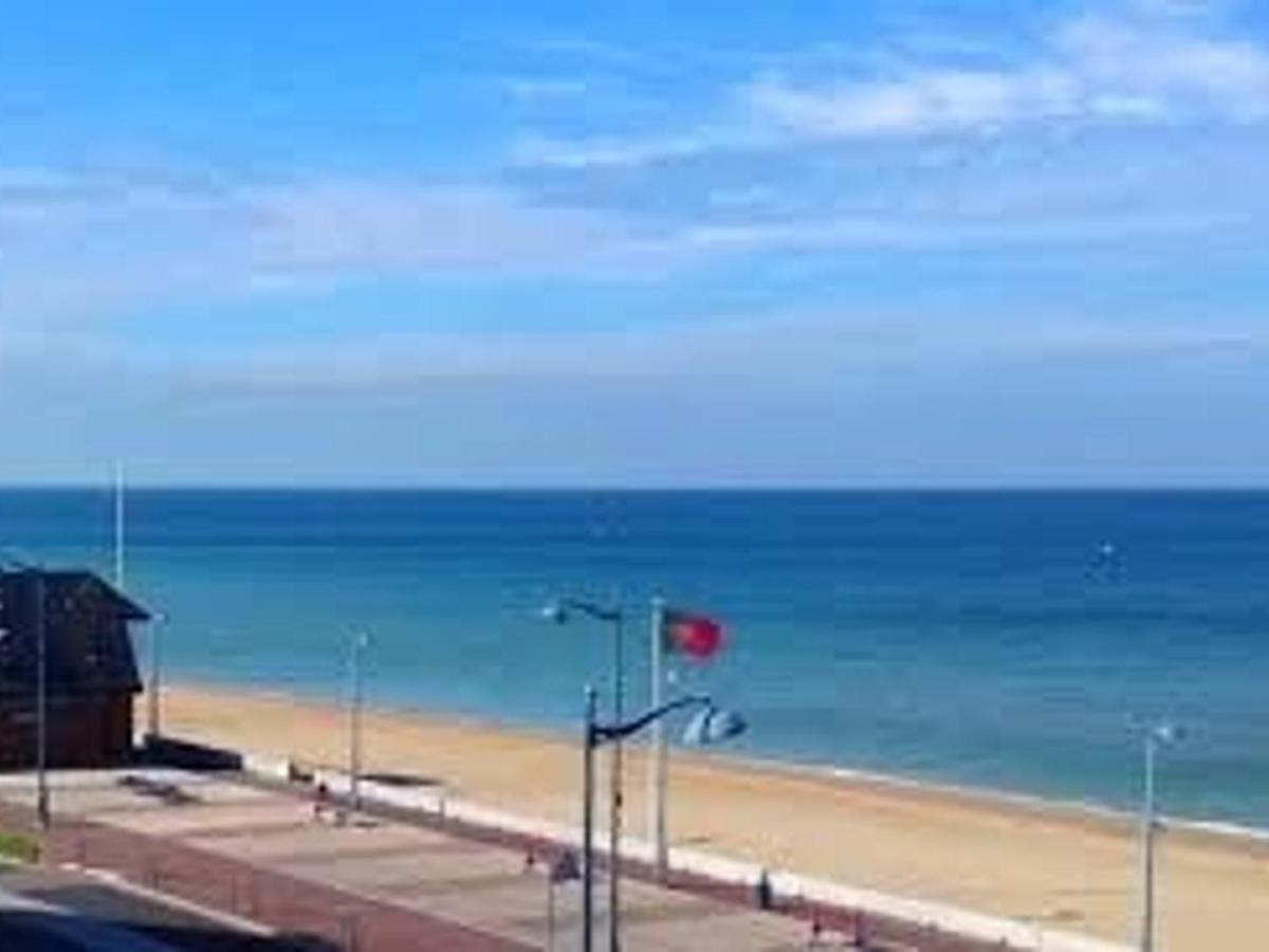 Appartement En Front De Mer A Villers-Sur-Mer Face Au Casino, 2P Tout Equipe Avec Parking Privatif - Fr-1-712-14 Екстер'єр фото